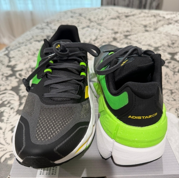 Adidas Gray Shoe Box - Picture 5 of 6